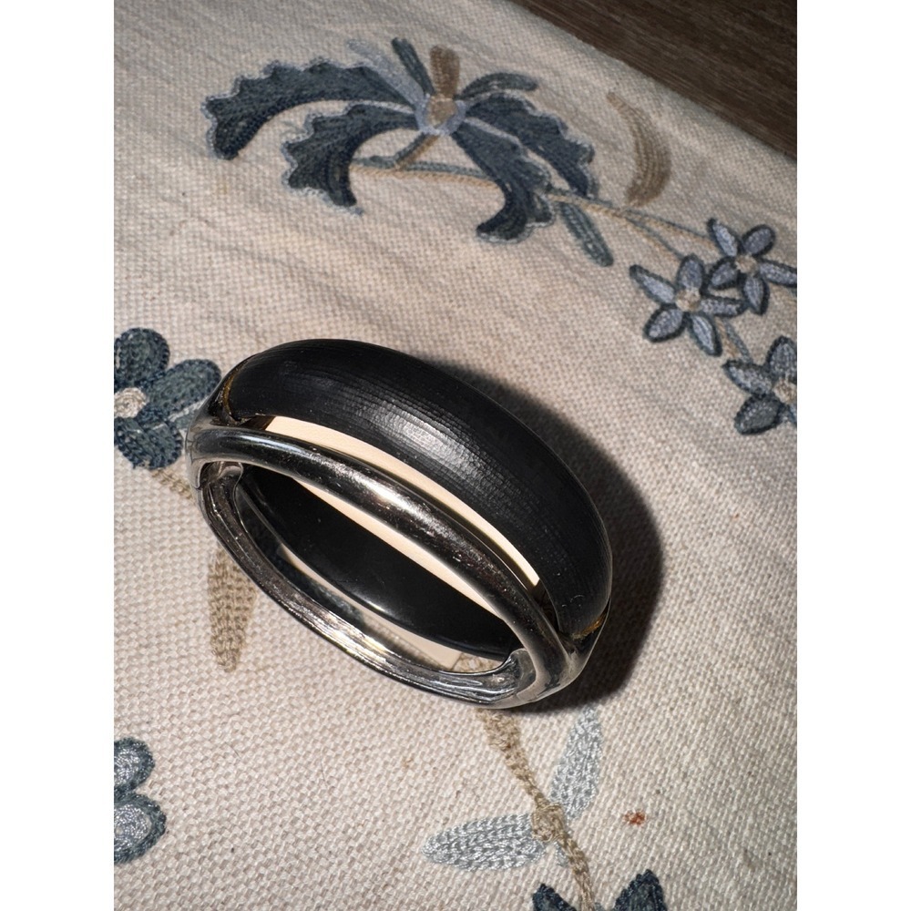 Alexis‎ Bittar Hinged Bangle Bracelet Black Lucite Silver Tone Modern Designer
